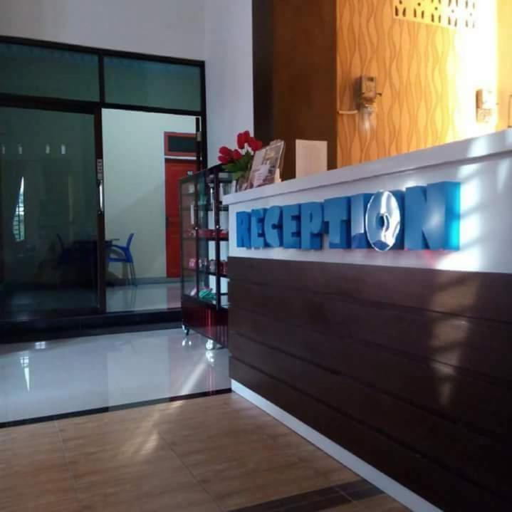 Hotel Assyifa Tanjungbalai 外观 照片